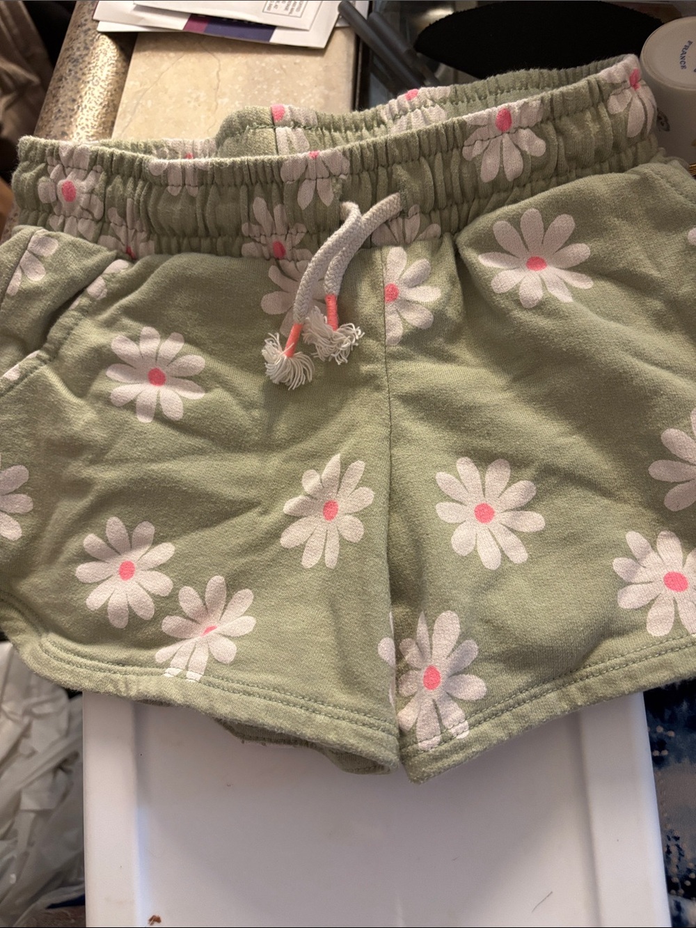 Cat & Jack Kids Green Daisy Print Drawstring Shorts Small